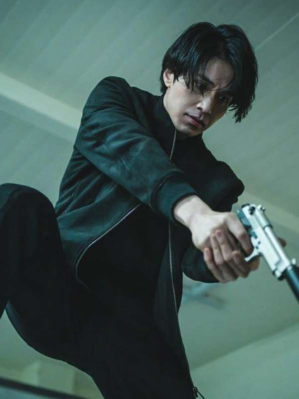 Jeong Jin-man A Shop for Killers Black Jacket