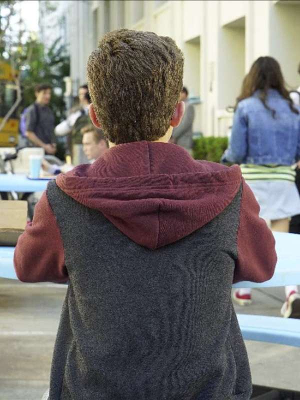 Sean Giambrone The Goldbergs S04 Hoodie