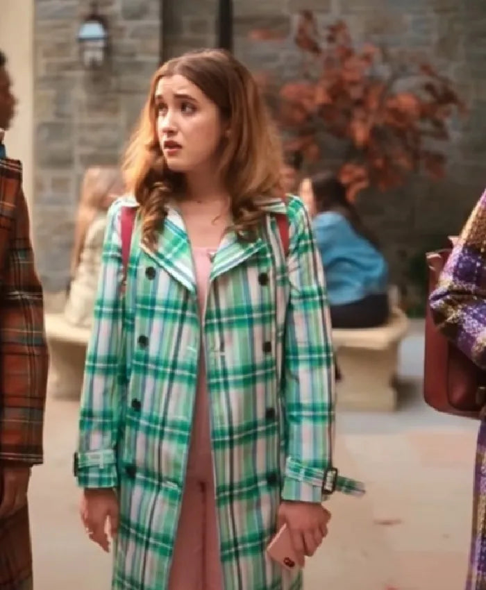 The Sex Lives of College Girls Gracie Lawrence Green Coat
